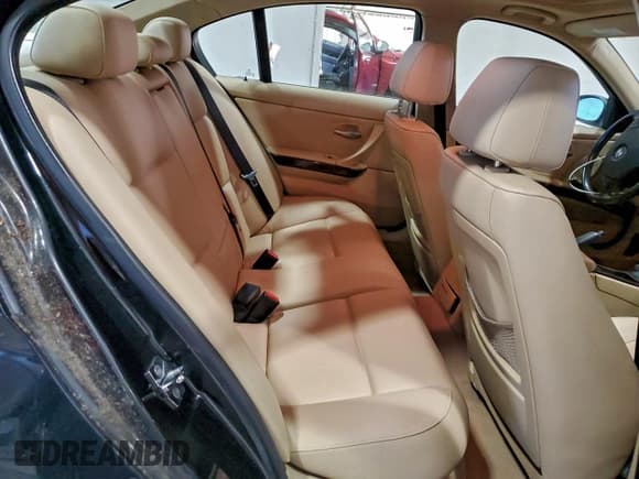 ✅ 2006 BMW 3 Series 325xi • VIN: WBAVD13586KV09027 • Lot: 94786975. Listed on Copart with 195,044 mi. Free auction sales archive from the USA and detailed vehicle history report at DreamBid. Image 10.