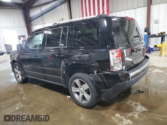 ✅ 2017 Jeep Patriot Latitude • VIN: 1C4NJPFA2HD153253 • Лот: 84597995. Опубликован ранее на Copart с пробегом 70 762 миль. Бесплатный доступ к архиву аукционных продаж из США и подробный отчёт об истории автомобиля на DreamBid. Изображение 2.