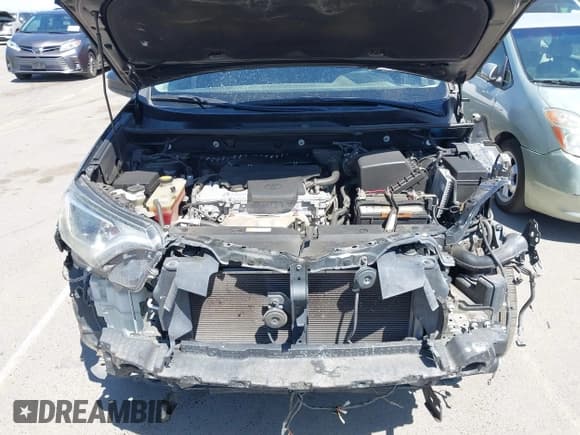 ✅ 2017 Toyota RAV4 LE • VIN: 2T3ZFREV6HW371315 • Lot: 42495989. Wystawiony na IAAI z przebiegiem 154 702 mil. Bezpłatny archiwum sprzedaży aukcyjnych z USA i szczegółowy raport historii pojazdu na DreamBid. Zdjęcie 10.