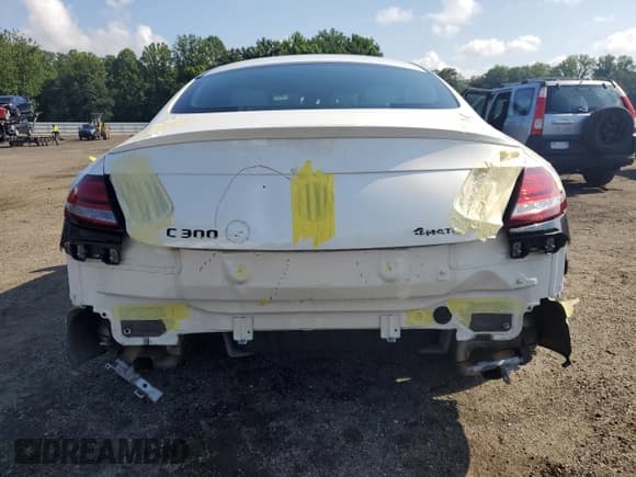 ✅ 2021 Mercedes-Benz C 300 • VIN: W1KWJ8EBXMG102067 • Лот: 64481175. Опубликован ранее на Copart с пробегом 53 646 миль. Бесплатный доступ к архиву аукционных продаж из США и подробный отчёт об истории автомобиля на DreamBid. Изображение 6.