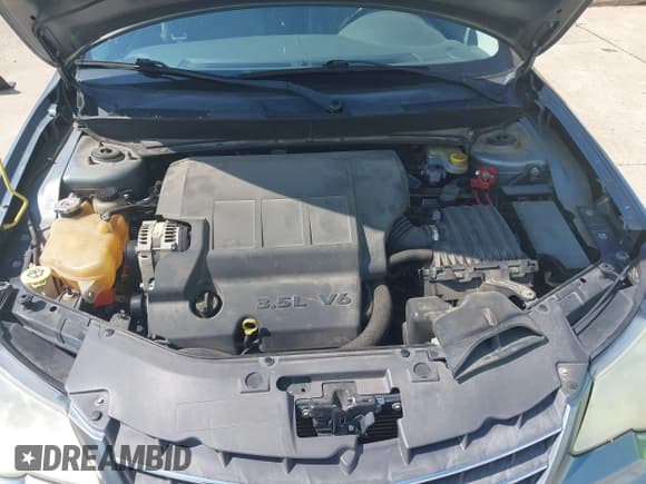 ✅ 2008 Chrysler Sebring Limited • VIN: 1C3LC65MX8N676610 • Лот: 42959725. Опубликован ранее на IAAI с пробегом 130 310 миль. Бесплатный доступ к архиву аукционных продаж из США и подробный отчёт об истории автомобиля на DreamBid. Изображение 10.