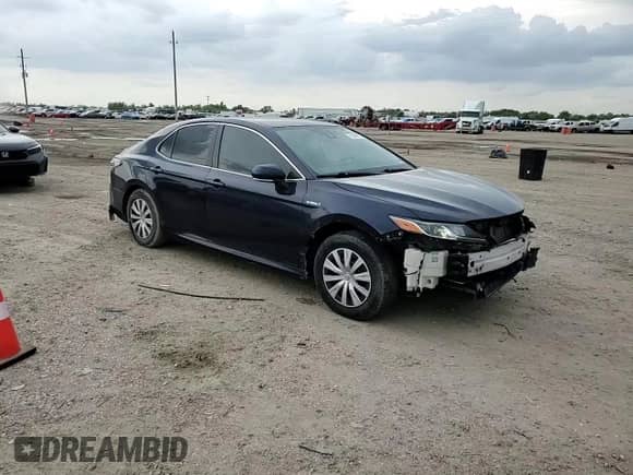 2021 Toyota Camry Hybrid LE with VIN 4T1C31AK1MU567533, listed as a Copart auction lot 71048195 with 126,793 mi miles and Salvage title. Bid and sale history available at DreamBid. Image 14.