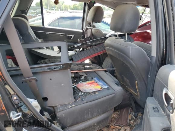 ✅ 2009 Hyundai Santa Fe Limited • VIN: 5NMSH13E39H276927 • Lot: 65666704. Listed on Copart with Not provided. Free auction sales archive from the USA and detailed vehicle history report at DreamBid. Image 11.