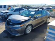 ✅ 2018 Toyota Camry XSE • VIN: 4T1BZ1HK5JU007929 • Lot: 43605727. Wystawiony na IAAI z przebiegiem 102 661 mil. Bezpłatny archiwum sprzedaży aukcyjnych z USA i szczegółowy raport historii pojazdu na DreamBid. Zdjęcie 17.
