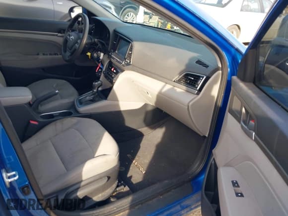 ✅ 2017 Hyundai Elantra Limited • VIN: 5NPD84LF2HH196054 • Lot: 43459657. Listed on IAAI with 72,519 mi. Free auction sales archive from the USA and detailed vehicle history report at DreamBid. Image 5.