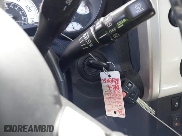 ✅ 2013 Toyota FJ Cruiser • VIN: JTEBU4BF0DK170158 • Lot: 41835356. Wystawiony na IAAI z przebiegiem 128 087 mil. Bezpłatny archiwum sprzedaży aukcyjnych z USA i szczegółowy raport historii pojazdu na DreamBid. Zdjęcie 11.