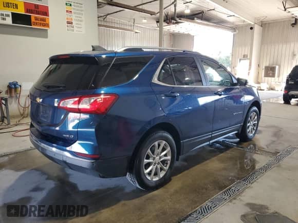 2021 Chevrolet Equinox LT z VIN 3GNAXUEV7ML353184, wystawiony jako Copart lot #84996565 z przebiegiem 43 095 mil mil oraz Szkoda całkowita • Salvage title. Historia ofert i sprzedaży dostępna na DreamBid. Obrazek 3.