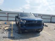 ✅ 2022 Chevrolet Silverado 1500 RST • VIN: 1GCUDEED1NZ527417 • Lot: 42400580. Wystawiony na IAAI z przebiegiem 54 675 mil. Bezpłatny archiwum sprzedaży aukcyjnych z USA i szczegółowy raport historii pojazdu na DreamBid. Zdjęcie 1.
