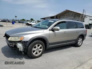 ✅ 2011 Volvo XC70 3.2L • VIN: YV4952BL8B1106623 • Lot: 55947665. Listed on Copart with 127,132 mi. Free auction sales archive from the USA and detailed vehicle history report at DreamBid. Image 1.
