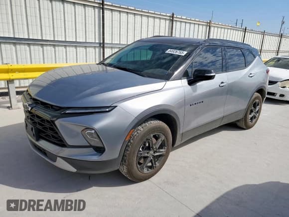 ✅ 2024 Chevrolet Blazer LT • VIN: 3GNKBDR4XRS280376 • Lot: 84926765. Listed on Copart with 23,489 mi. Free auction sales archive from the USA and detailed vehicle history report at DreamBid. Image 1.