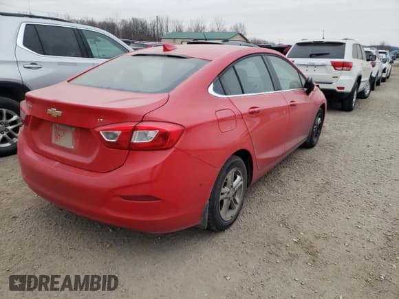 ✅ 2017 Chevrolet Cruze LT • VIN: 1G1BE5SM6H7112708 • Lot: 69713882. Listed on Copart with 100,696 mi. Free auction sales archive from the USA and detailed vehicle history report at DreamBid. Image 3.