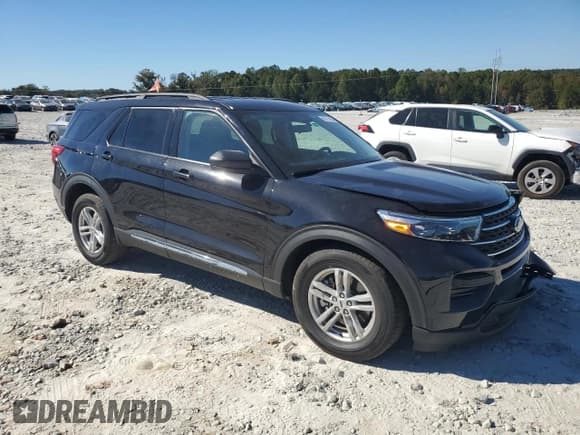 ✅ 2023 Ford Explorer XLT • VIN: 1FMSK7DH5PGC42548 • Lot: 86711805. Wystawiony na Copart z przebiegiem 31 213 mil. Bezpłatny archiwum sprzedaży aukcyjnych z USA i szczegółowy raport historii pojazdu na DreamBid. Zdjęcie 4.