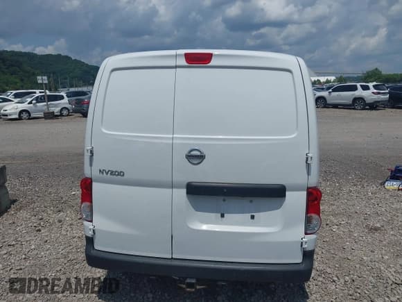 ✅ 2021 Nissan NV200 SV • VIN: 3N6CM0KN8MK693065 • Lot: 42642019. Wystawiony na IAAI z przebiegiem 41 948 mil. Bezpłatny archiwum sprzedaży aukcyjnych z USA i szczegółowy raport historii pojazdu na DreamBid. Zdjęcie 17.