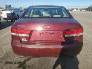 ✅ 2008 Hyundai Sonata SE • VIN: 5NPEU46F88H318010 • Лот: 77841644. Опубликован ранее на Copart с пробегом 261 623 миль. Бесплатный доступ к архиву аукционных продаж из США и подробный отчёт об истории автомобиля на DreamBid. Изображение 6.