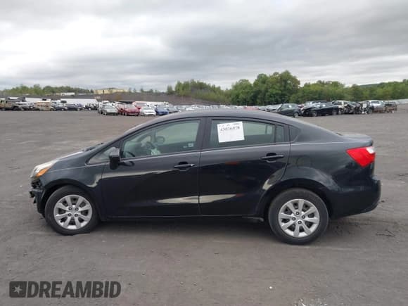 ✅ 2012 Kia Rio EX • VIN: KNADN4A3XC6045397 • Lot: 43036028. Wystawiony na IAAI z przebiegiem 73 670 mil. Bezpłatny archiwum sprzedaży aukcyjnych z USA i szczegółowy raport historii pojazdu na DreamBid. Zdjęcie 14.