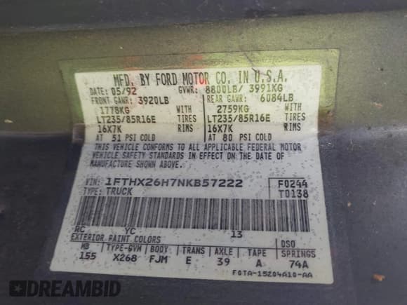 ✅ 1992 Ford F-250 • VIN: 1FTHX26H7NKB57222 • Lot: 43681538. Wystawiony na IAAI z przebiegiem 263 160 mil. Bezpłatny archiwum sprzedaży aukcyjnych z USA i szczegółowy raport historii pojazdu na DreamBid. Zdjęcie 9.