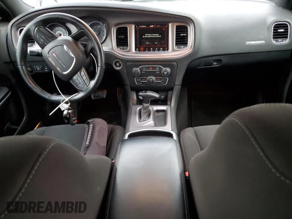 ✅ 2023 Dodge Charger SXT • VIN: 2C3CDXBG5PH663238 • Lot: 90501795. Wystawiony na Copart z przebiegiem 50 017 mil. Bezpłatny archiwum sprzedaży aukcyjnych z USA i szczegółowy raport historii pojazdu na DreamBid. Zdjęcie 8.