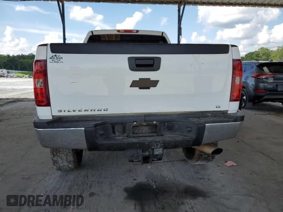✅ 2014 Chevrolet Silverado 2500HD LT • VIN: 1GC1KXCG2EF182370 • Лот: 62638135. Опубликован ранее на Copart с пробегом 150 145 миль. Бесплатный доступ к архиву аукционных продаж из США и подробный отчёт об истории автомобиля на DreamBid. Изображение 6.