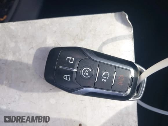 ✅ 2016 Ford Mustang EcoBoost • VIN: 1FA6P8TH1G5274932 • Lot: 43067038. Listed on IAAI with 50,177 mi. Free auction sales archive from the USA and detailed vehicle history report at DreamBid. Image 11.