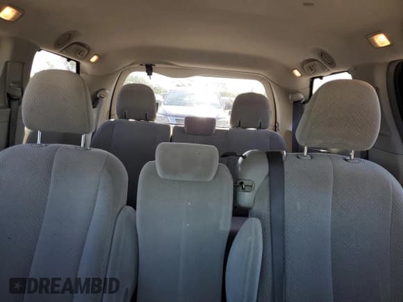 ✅ 2011 Toyota Sienna LE AAS • VIN: 5TDKK3DC3BS059066 • Lot: 71255895. Listed on Copart with 162,739 mi. Free auction sales archive from the USA and detailed vehicle history report at DreamBid. Image 10.