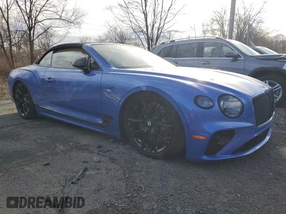 ✅ 2023 Bentley Continental GT GT V8 • VIN: SCBDG4ZG1PC011332 • Lot: 87884345. Listed on Copart with 961 mi. Free auction sales archive from the USA and detailed vehicle history report at DreamBid. Image 4.