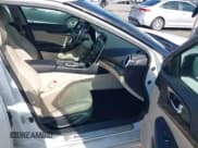 ✅ 2016 Nissan Maxima SV • VIN: 1N4AA6AP9GC431466 • Лот: 42007934. Опубликован ранее на IAAI с пробегом 263 333 миль. Бесплатный доступ к архиву аукционных продаж из США и подробный отчёт об истории автомобиля на DreamBid. Изображение 5.