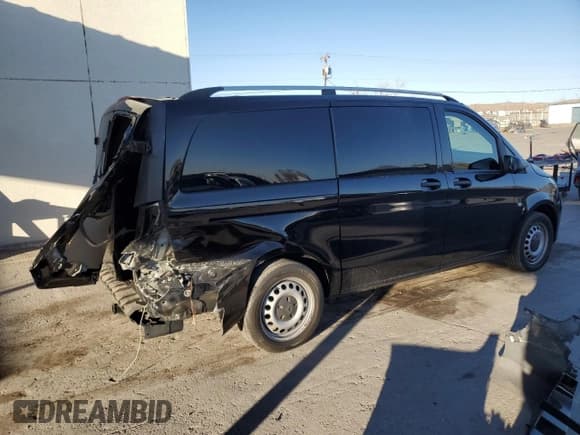 ✅ 2019 Mercedes-Benz Metris Passenger • VIN: WD4PG2EE8K3545252 • Lot: 43011395. Wystawiony na Copart z przebiegiem Nie podano. Bezpłatny archiwum sprzedaży aukcyjnych z USA i szczegółowy raport historii pojazdu na DreamBid. Zdjęcie 3.