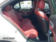 ✅ 2021 Mercedes-Benz C 300 • VIN: W1KWF8DB1MR650997 • Lot: 42773152. Wystawiony na IAAI z przebiegiem 24 023 mil. Bezpłatny archiwum sprzedaży aukcyjnych z USA i szczegółowy raport historii pojazdu na DreamBid. Zdjęcie 8.