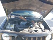 ✅ 2016 Jeep Patriot High Altitude • VIN: 1C4NJPFA1GD740171 • Lot: 41317661. Wystawiony na IAAI z przebiegiem 120 936 mil. Bezpłatny archiwum sprzedaży aukcyjnych z USA i szczegółowy raport historii pojazdu na DreamBid. Zdjęcie 10.