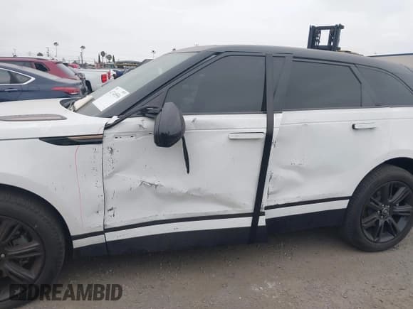 ✅ 2022 Land Rover Range Rover Velar R-Dynamic S • VIN: SALYT2EX2NA343415 • Lot: 41740556. Listed on IAAI with 22,626 mi. Free auction sales archive from the USA and detailed vehicle history report at DreamBid. Image 6.