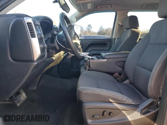 ✅ 2016 Chevrolet Silverado 1500 LT • VIN: 3GCUKREC2GG221902 • Lot: 92029145. Wystawiony na Copart z przebiegiem 130 038 mil. Bezpłatny archiwum sprzedaży aukcyjnych z USA i szczegółowy raport historii pojazdu na DreamBid. Zdjęcie 7.