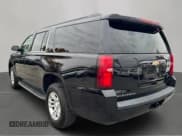 ✅ 2018 Chevrolet Suburban LT • VIN: 1GNSCHKC5JR243183 • Lot: 92930675. Listed on Copart with 294,897 mi. Free auction sales archive from the USA and detailed vehicle history report at DreamBid. Image 3.