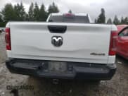 ✅ 2020 Ram 1500 Tradesman • VIN: 1C6RRFCG2LN264960 • Lot: 87938165. Wystawiony na Copart z przebiegiem 120 900 mil. Bezpłatny archiwum sprzedaży aukcyjnych z USA i szczegółowy raport historii pojazdu na DreamBid. Zdjęcie 6.