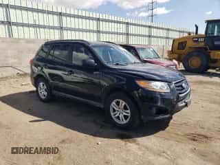 2010 Hyundai Santa Fe GLS с VIN 5NMSGDAB6AH347183, выставлен на аукционе Copart как лот 68861314 с пробегом 181 422 миль миль и Списание • Salvage title. История ставок и продаж доступна на DreamBid. Изображение 4.