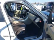 ✅ 2015 Land Rover Range Rover Sport HSE • VIN: SALWR2VF2FA520057 • Lot: 41658926. Wystawiony na IAAI z przebiegiem Nie podano. Bezpłatny archiwum sprzedaży aukcyjnych z USA i szczegółowy raport historii pojazdu na DreamBid. Zdjęcie 5.