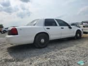 ✅ 2011 Ford Police Interceptor • VIN: 2FABP7BV6BX176891 • Lot: 58946245. Wystawiony na Copart z przebiegiem 149 469 mil. Bezpłatny archiwum sprzedaży aukcyjnych z USA i szczegółowy raport historii pojazdu na DreamBid. Zdjęcie 3.