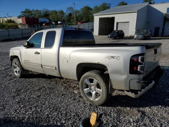 ✅ 2011 Chevrolet Silverado 1500 LT • VIN: 1GCRKSEA5BZ326020 • Lot: 82341675. Listed on Copart with 142,340 mi. Free auction sales archive from the USA and detailed vehicle history report at DreamBid. Image 2.