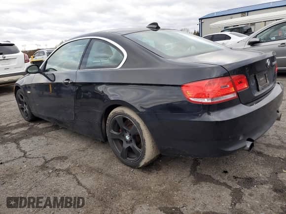 2008 BMW 3 Series 335xi с VIN WBAWC73558E064516, выставлен на аукционе Copart как лот 90809775 с пробегом 121 611 миль миль и Списание • Salvage title. История ставок и продаж доступна на DreamBid. Изображение 2.