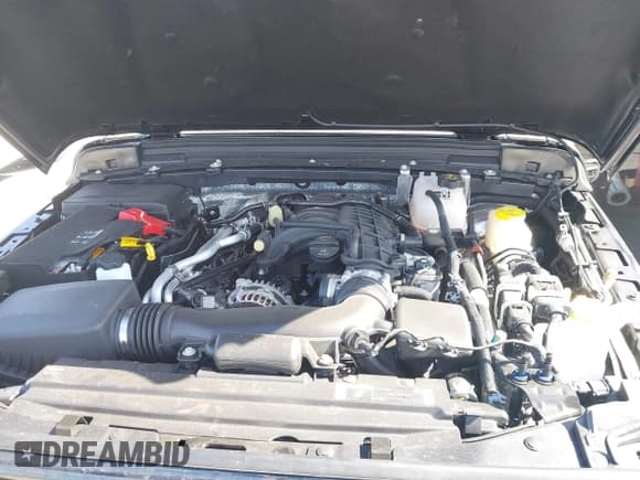 ✅ 2024 Jeep Wrangler Sport S • VIN: 1C4PJXDG7RW325735 • Лот: 41309348. Опубликован ранее на IAAI с пробегом 3 577 миль. Бесплатный доступ к архиву аукционных продаж из США и подробный отчёт об истории автомобиля на DreamBid. Изображение 10.