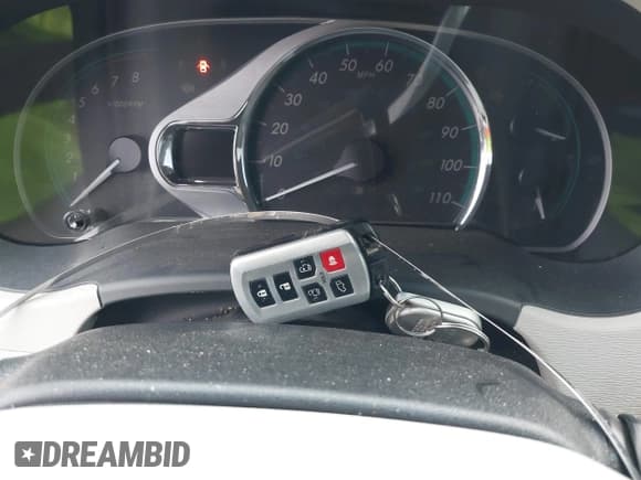 ✅ 2011 Toyota Sienna XLE • VIN: 5TDDK3DC8BS010051 • Lot: 41405424. Listed on IAAI with 293,348 mi. Free auction sales archive from the USA and detailed vehicle history report at DreamBid. Image 11.