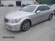 ✅ 2008 Lexus LS 460 • VIN: JTHBL46F785075472 • Lot: 42138764. Listed on IAAI with 187,568 mi. Free auction sales archive from the USA and detailed vehicle history report at DreamBid. Image 2.