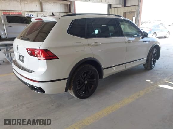 ✅ 2024 Volkswagen Tiguan SE R-Line Black • VIN: 3VVCB7AX4RM108239 • Lot: 42265079. Listed on IAAI with Not provided. Free auction sales archive from the USA and detailed vehicle history report at DreamBid. Image 4.