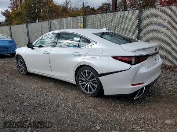 ✅ 2020 Lexus ES 350 • VIN: 58ADZ1B1XLU073641 • Lot: 90303755. Listed on Copart with 56,819 mi. Free auction sales archive from the USA and detailed vehicle history report at DreamBid. Image 2.