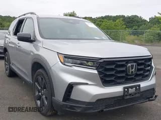 ✅ 2025 Honda Pilot Sport • VIN: 5FNYG1H32SB031516 • Лот: 42752689. Опубликован ранее на IAAI с пробегом Не указан. Бесплатный доступ к архиву аукционных продаж из США и подробный отчёт об истории автомобиля на DreamBid. Изображение 1.