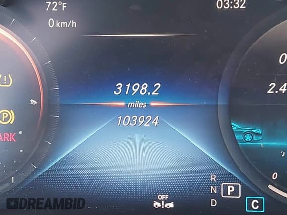 ✅ 2021 Mercedes-Benz C 300 • VIN: W1KWF8EB1MR614659 • Lot: 43711746. Wystawiony na IAAI z przebiegiem 103 924 mil. Bezpłatny archiwum sprzedaży aukcyjnych z USA i szczegółowy raport historii pojazdu na DreamBid. Zdjęcie 15.