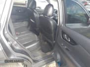 ✅ 2018 Nissan Rogue SL • VIN: 5N1AT2MV5JC728227 • Lot: 42982158. Wystawiony na IAAI z przebiegiem 178 919 mil. Bezpłatny archiwum sprzedaży aukcyjnych z USA i szczegółowy raport historii pojazdu na DreamBid. Zdjęcie 8.