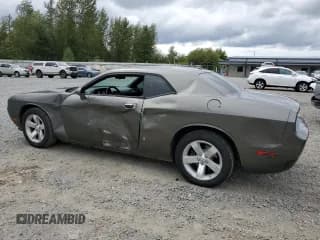 ✅ 2009 Dodge Challenger SE • VIN: 2B3LJ44V69H607067 • Lot: 68578464. Wystawiony na Copart z przebiegiem 100 189 mil. Bezpłatny archiwum sprzedaży aukcyjnych z USA i szczegółowy raport historii pojazdu na DreamBid. Zdjęcie 2.