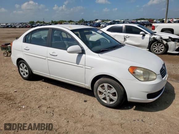 ✅ 2008 Hyundai Accent GLS • VIN: KMHCN46C18U279742 • Лот: 65171875. Опубликован ранее на Copart с пробегом 69 486 миль. Бесплатный доступ к архиву аукционных продаж из США и подробный отчёт об истории автомобиля на DreamBid. Изображение 4.