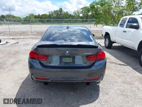 ✅ 2020 BMW 4 Series 440i • VIN: WBA4W7C06LFH96839 • Lot: 43164088. Wystawiony na IAAI z przebiegiem 59 659 mil. Bezpłatny archiwum sprzedaży aukcyjnych z USA i szczegółowy raport historii pojazdu na DreamBid. Zdjęcie 16.