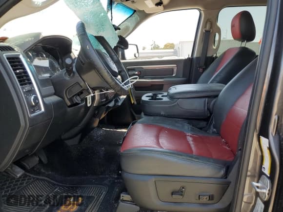 ✅ 2015 Ram 2500 Big Horn • VIN: 3C6UR5DJ1FG639670 • Lot: 60082215. Listed on Copart with 161,608 mi. Free auction sales archive from the USA and detailed vehicle history report at DreamBid. Image 7.